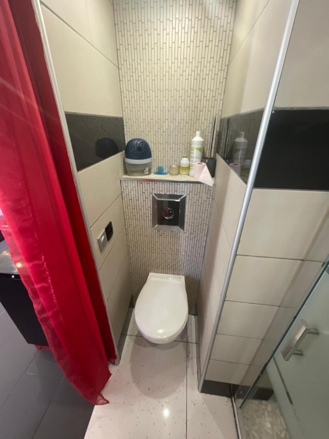 Ferienwohnung Zekri Livry-Gargan Exterior foto