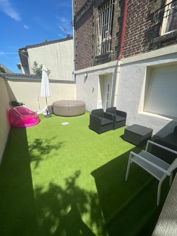 Ferienwohnung Zekri Livry-Gargan Exterior foto